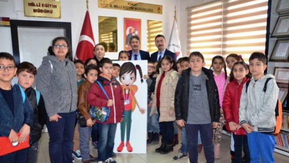 Mehmet Akif İlkokulu öğrencileri İl Milli Eğitim Müdürümüz Levent YAZICIyı Ziyaret Ettiler